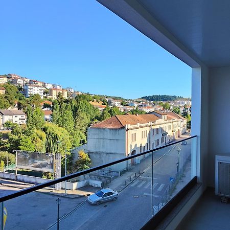 Loreto House Braganca Bagian luar foto