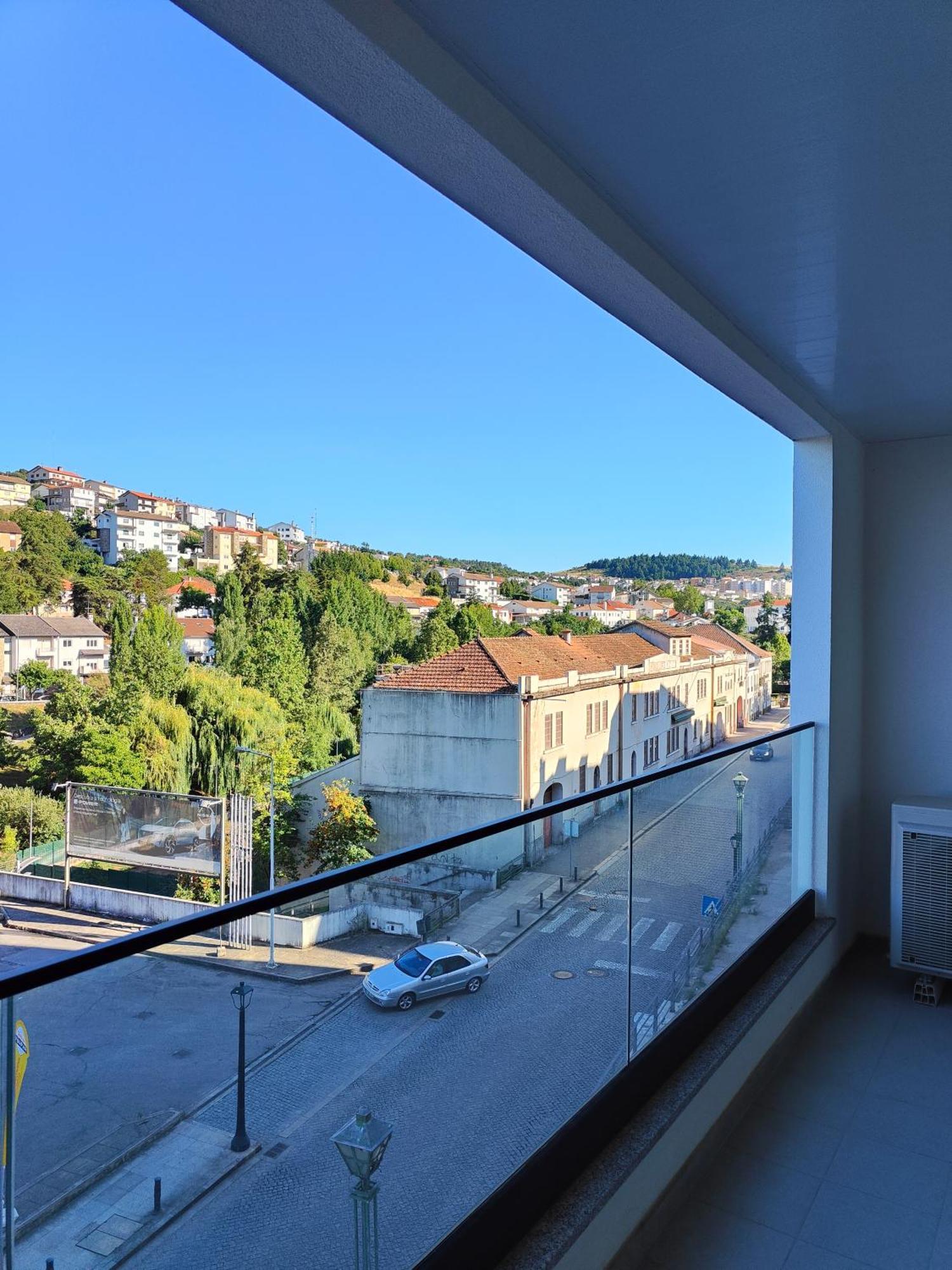 Loreto House Braganca Bagian luar foto